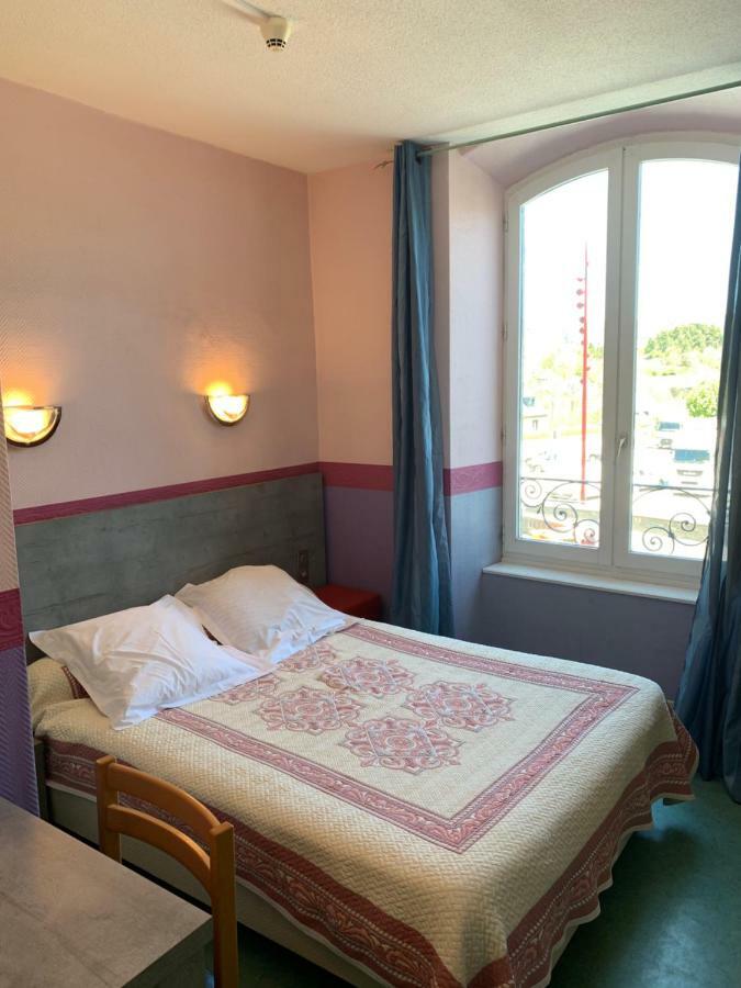 Hotel Des Voyageurs Chez Betty Neussargues en Pinatelle Экстерьер фото
