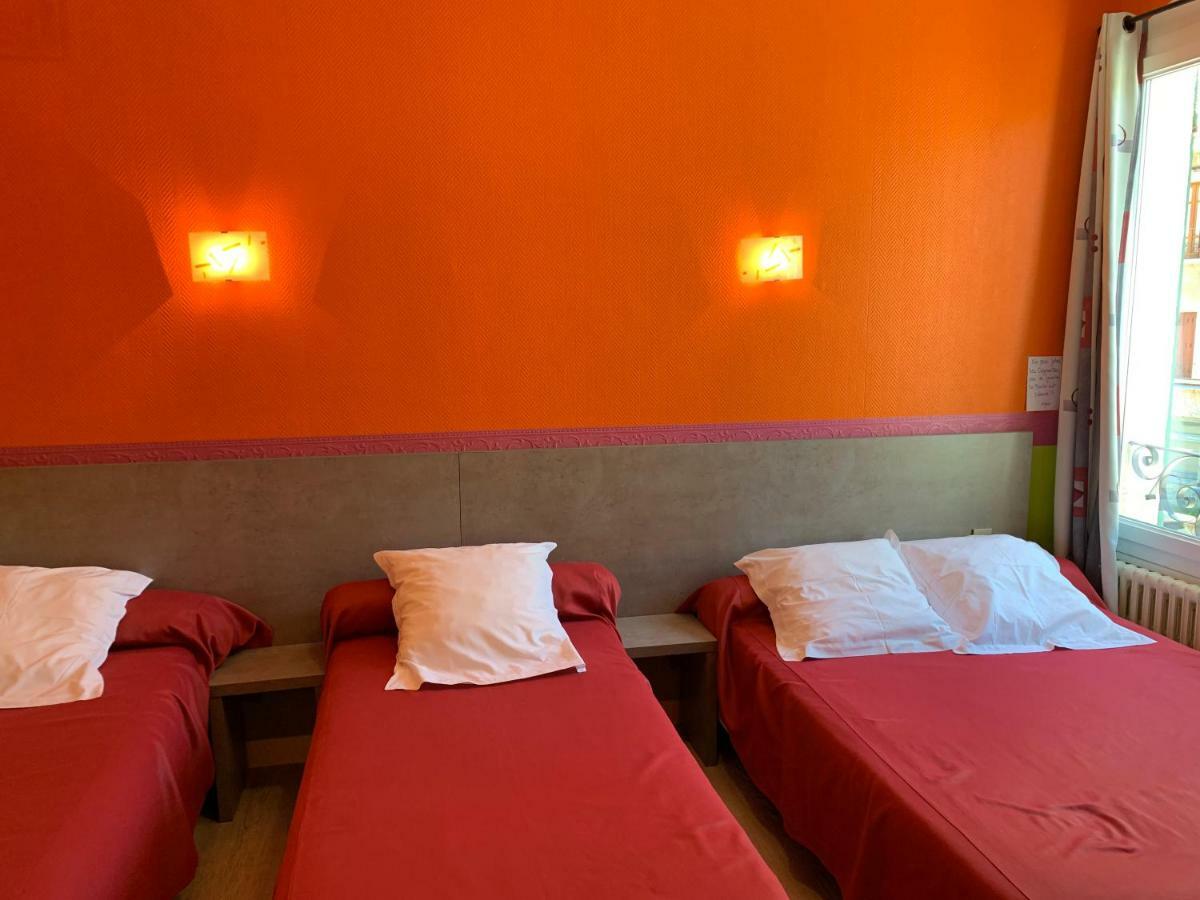 Hotel Des Voyageurs Chez Betty Neussargues en Pinatelle Экстерьер фото